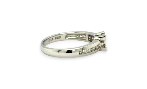 0.50ct Natural Diamond & 18ct White Gold Illusion Set Solitaire Ring 3.38g