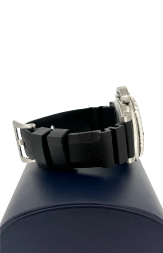Panerai 42mm Submersible Bianco - Stainless Steel & Rubber (BRAND NEW -UNWORN 2026 Box & Papers) Model: PAM01590
