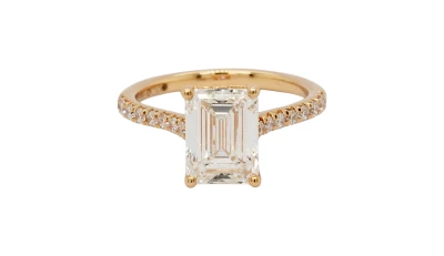 3.30ct Lab Grown Emerald Cut Diamond & 18ct Gold Solitaire Ring 4.03g
