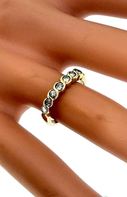 0.25ct Diamond & 9ct Gold Eternity Band 2.0g
