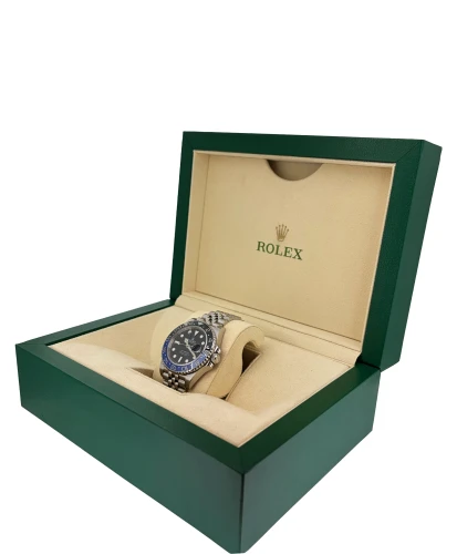 Rolex 40mm GMT Master 2 Batgirl - Year 2020 - Stainless Steel Model: 126710BLNR