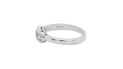 0.60ct Natural Diamond & 18ct White Gold Bevel Set Trilogy Ring 3.94g