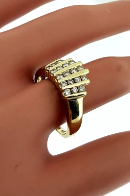 0.48ct Diamond & 14ct Gold Dress Ring 4.7g