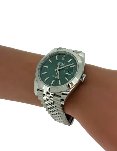 Rolex 41mm Datejust Green DIAL ( 2023 Box & Papers) Stainless Steel Model: 126300