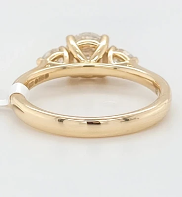 1.61ct Lab Grown Diamond & 9ct Gold Trilogy Ring 3.3g Size M