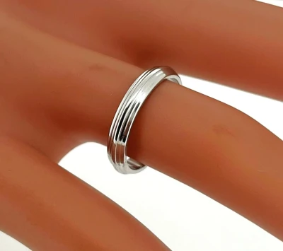 18ct White Gold Diamond Cut 3.3mm Wedding Band 3.3g