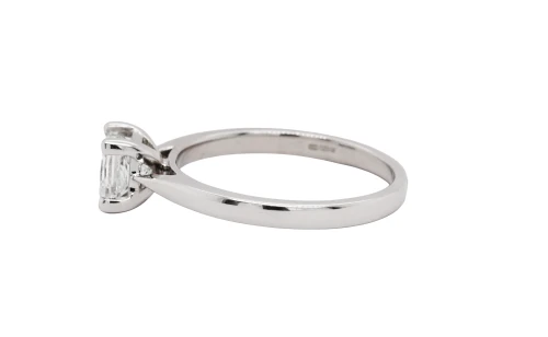 0.90ct Natural Princess Cut Diamond & 18ct White Gold Solitaire Ring 3.1g