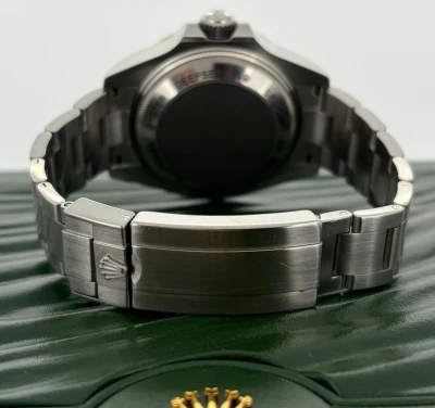 Rolex 42mm Sea-Dweller Stainless Steel 2011 Box & Papers Model|: 116660
