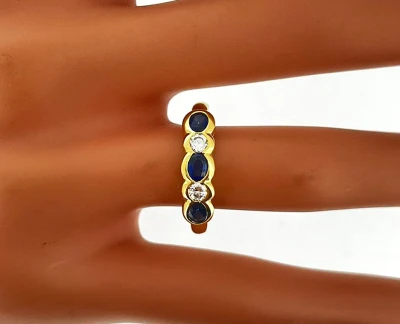 0.60ct Sapphire & 0.20ct Diamond 18ct Gold Ring 3.3g