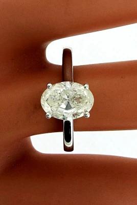 1.50ct Oval Diamond & 18ct White Gold Solitaire Ring 3.3g
