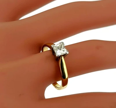 0.50ct Natural Diamond 4 claw Solitaire & 18ct Gold Solitaire 4.0g