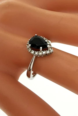 1.00ct Sapphire & 0.10ct Diamond Halo Ring- 9ct White Gold 2.57g