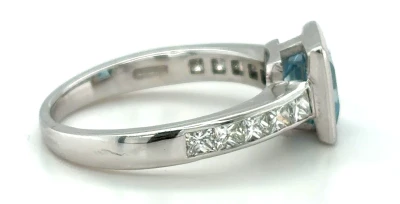 2.00ct Aquarmarine & 0.50ct Diamond/Platinum Dress Ring 7.8g