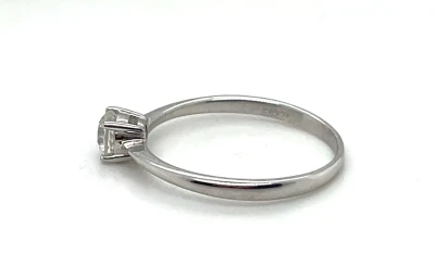 0.50ct Diamond & 9ct White Gold Solitaire Ring 1.8g