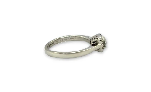 0.25ct Diamond & 18ct White Gold Halo/Solitaire Ring 3.0g