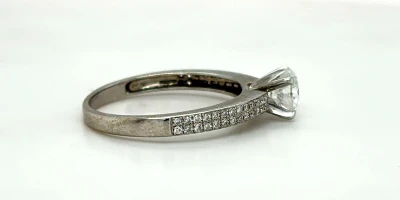 1.00ct Diamond & 18ct White Gold Solitaire Ring 2.7g