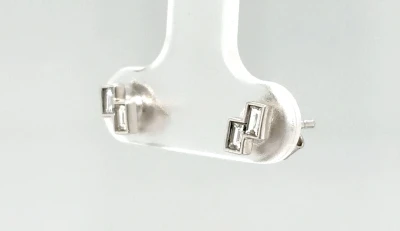 0.22ct Diamond & 9ct White Gold Stud Earrings 0.8g