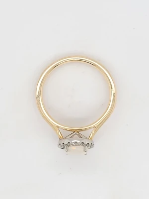 0.70ct Opal & Diamond Halo Solitaire Ring - 9ct Gold 3.3g