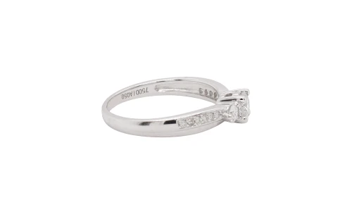 0.50ct Natural Diamond & 18ct White Gold Trilogy Ring 3.0g