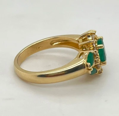 1.40ct Emerald & 0.80ct Diamond Dress Ring 14ct Gold 5.2g