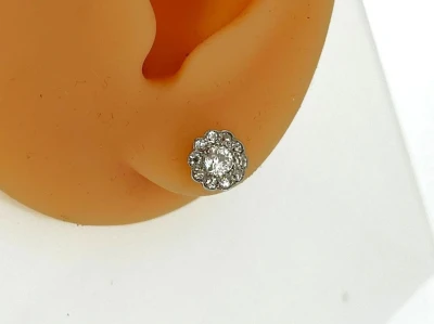 0.80ct Diamond & 18ct Gold Halo Stud Earrings 1.8g