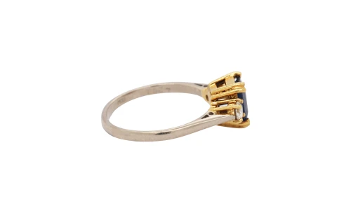 0.70ct Sapphire & 0.20ct Diamond Trilogy Ring-18ct Gold 3.18g