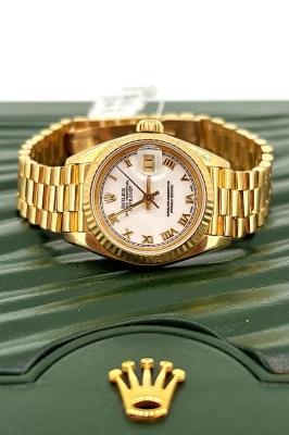 Rolex 26mm Date-Just ( Year 1983) 18ct Gold Model: 69178