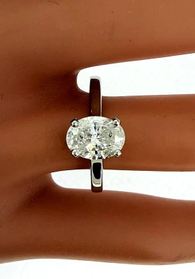 1.50ct Oval Diamond & Platinum Solitaire Ring 5.0g