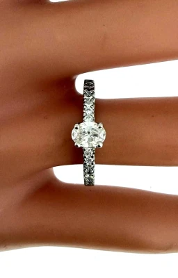 1.00ct Diamond & Platinum Solitaire Ring 4.3g