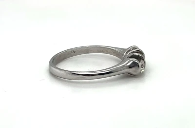 0.50ct Natural Diamond & 18ct White Gold Trilogy Ring 4.1g