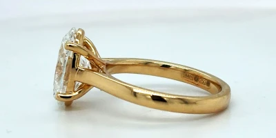 3.06ct Lab Grown Diamond & 18ct Gold Solitaire 5.1g