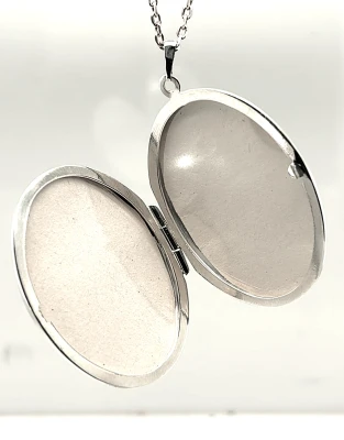 Sterling Silver Locket Pendant 8.9g ( 44 x 31.5 x 10.7mm )