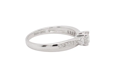 0.50ct Natural Diamond & 18ct White Gold Trilogy Ring 3.0g