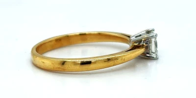 0.50ct Natural Diamond & 18ct Gold Solitaire Ring 3.3g