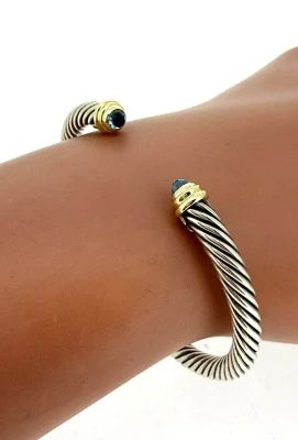 14ct Gold & Silver 6.5mm Topaz Torque Bangle 26.0g 7.5inch