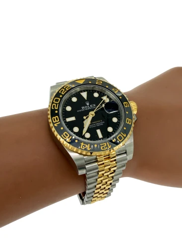 Rolex 40mm GMT Master 2 -ZOMBIE (2024 Box & Papers) 18ct Gold & Stainless Steel Model: 126713GRNR