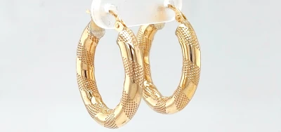 9ct Gold Patterned Oval Hoop Earrings 2.4g ( 24.7 x 20.0 x 4.0mm)