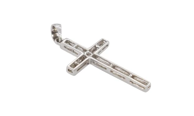 0.15ct Natural Diamond & 18ct White Gold Cross Pendant ( 31.5 x 19.0mm) 3.15g