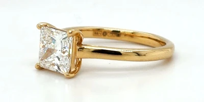 2.04ct Lab Grown Diamond & 18ct Gold Solitaire Ring 4.1g