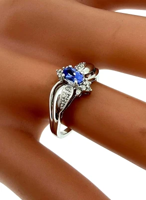 0.25ct Tanzanite & Diamond 18ct White Gold Dress Ring 3.3g