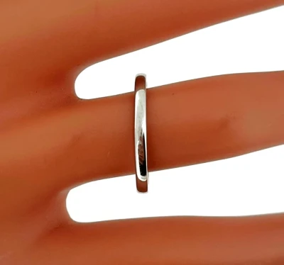 9ct White Gold 2mm Slight Court Wedding Band 1.8g