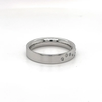 0.20ct Diamond & Platinum 4mm Sligh Court Wedding Band 7.2g