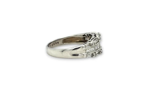 0.95ct Natural Diamond & 18ct White Gold Dress Ring 5.06g