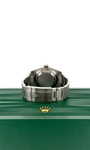 BRAND NEW UNWORN- Rolex 41mm Oyster Perpetual ( 2026 Box & Papers) Stainless Steel Model: 134300