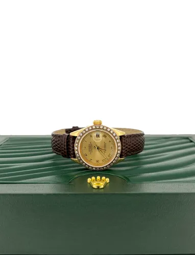 Rolex 26mm Datejust DIAMOND BEZEL ( Year 1979) 18ct Gold & Leather Model: 6917