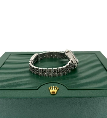 Rolex 26mm Datejust Stainless Steel Year 1981-Model:6916