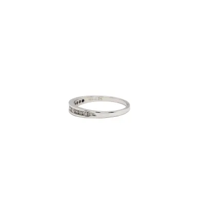 0.25ct Diamond & 18ct White Gold Half Channel set Band 2.1g