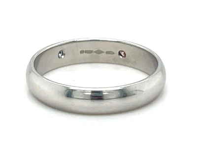0.06ct Natural Diamond & Platinum D Shape 4mm Wedding Band 5.0g