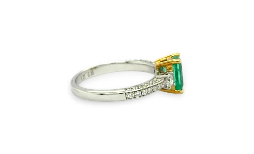 1.56ct Natural Emerald & Diamond Solitaire Ring - 18ct White/Yellow Gold 3.75g