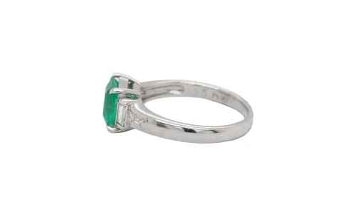 1.35ct Emerald & 0.34ct Diamond  Solitaire Ring- Platinum 5.8g
